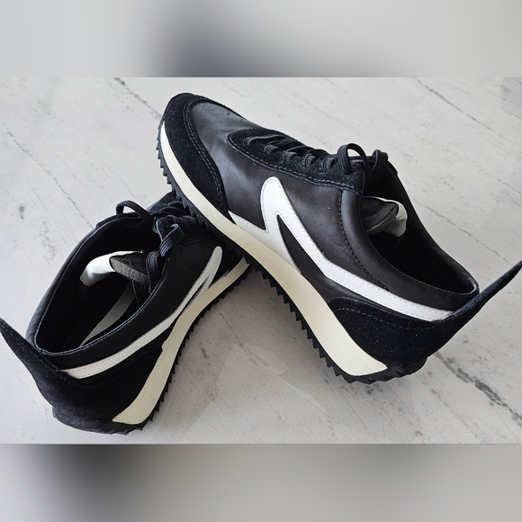 Rag & Bone Retro Runners Suede Sneakers (Black and White - US size 6) - Picture 2 of 7